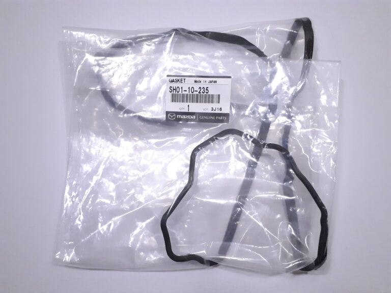 Mazda 3 6 CX-5 2.2 Diesel SkyActiv Valve Cover Gasket SH01-10-235
